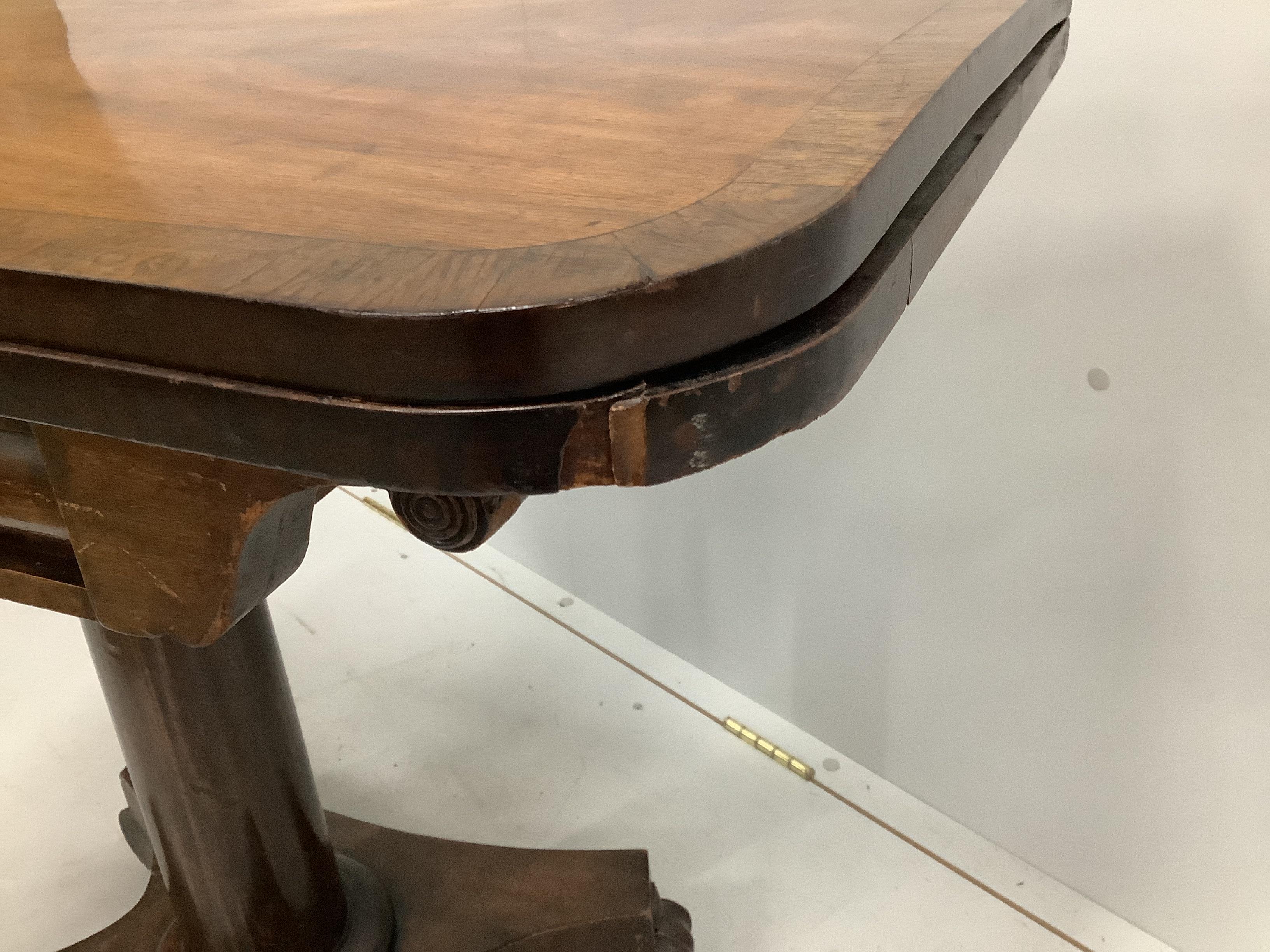 An early Victorian rosewood banded mahogany folding card table, width 90cm, depth 45cm, height 73cm